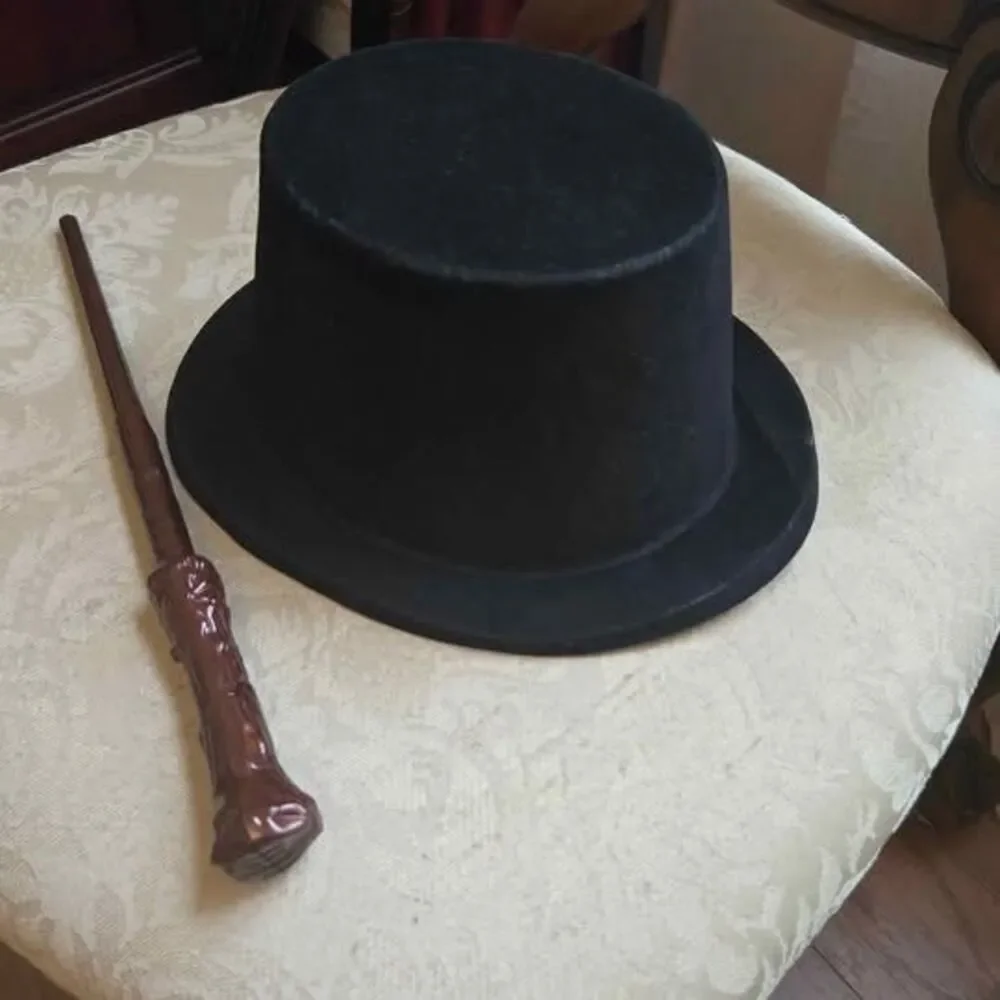 Kids Vampire / Magician Costume Set